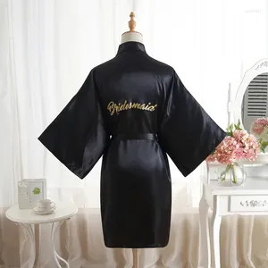 Carpets Wedding Bride Bridesmaid Robes For Women Bridal Party Cadeaux Team Vobe Robe Silk Satin Versons de sommeil Kimono Sexy Summer Bathrobe