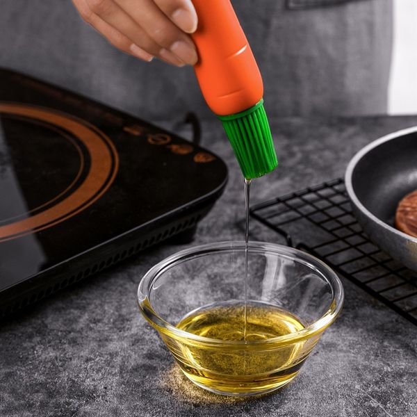 Brosse à barbecue en silicone pour carottes, brosses à huile de cuisson pour barbecue, outils de cuisson de gâteaux de barre de cuisine résistants à la chaleur, fournitures d'ustensiles, brosse à pâtisserie, brosse en silicone pour barbecue