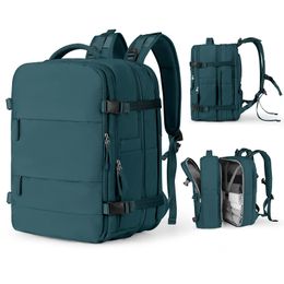 Continuez sur le sac à dos 45l de voyage extensible Backpack Airplane approuvé Weekender Bagwater Resistant ordinateur portable pour hommes femmes 240328