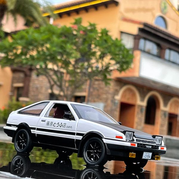 Voitures 1:20 cinéma Initial D AE86 Modèle de voiture en alliage Diecast Toy Véhicules Metal Car Model Simulation Sound Kids Toy Gift