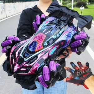 Auto's 4WD Spray RC Car LED Light Music 2.4G Handschoengebaar Radio Rage Remote Control Spray Stunt Car Drift Racing Electric Children Toy Gift