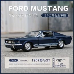 Cars Maisto 1:24 Old Friend 1967 Ford Mustang GT Simulation Alloy Car Model Crafts Decoration Collection Toy Tools Gift