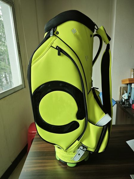 Carro de gran capacidad Golf Ninja Pattern Bolsas de edición limitada Bolsa impermeable de cuero abrasivo multifuncional Gran capacidad y gran practicidad