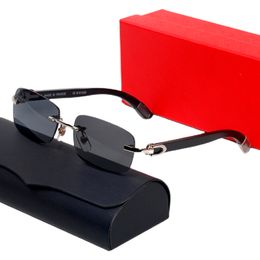 carti lunettes lunettes de soleil en bois pour femme lunettes de luxe lunettes plein cadre lunettes mode simple grand carré or cadre UV400 Beach Show lunettes de soleil carrées avec boîte