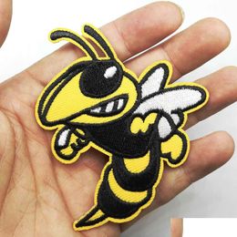 Cartoon -accessoires Boze bijen Honeybee Animal Iron op geborduurde kledingpleisters voor kledingstickers Gekleding Groothandel Drop Lever OTS3Y