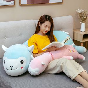 Oreiller en peluche de poupée d'alpaga de bande dessinée pour que les garçons et les filles dorment sur le lit