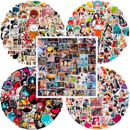 Cartoon anime stickers 48 50 60 100 pc's strip één stuk manga graffiti diy paster bagage laptop skateboard telefoon sticker sticker speelgoed set nog een 7 stijlen