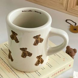 Oso de dibujos animados Taza de café de cerámica Taza de oso de chocolate Taza de café retro para niña Té de la tarde Tazas de cerámica lindas Taza de café linda Taza 231228