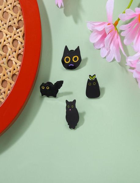 Broche con forma de gato negro de dibujos animados, ropa unisex con animales lindos, alfileres para cuello, mochila de aleación, suéter, ramillete esmaltado, insignias, accesorios 9687109