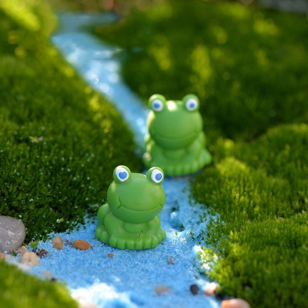 Dessin animé Blue Eye Petite Grenouille Ornement Figurine Poupée Jouet Enfants Cadeau Mousse Terrarium Micro Paysage Accessoires Fée Jardin DIY Décoration DH0575