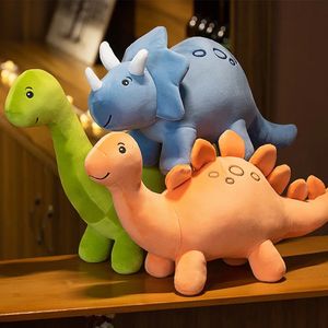 Cartoon kleurrijke dinosaurus pluche speelgoed schattige knuffelige dieren triceratops knuffels kawaii zachte kinderen speelgoed voor jongens meisjes thuisdecor 240422