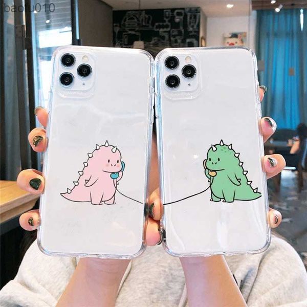 Dessin animé mignon couple de dinosaures étui pour iphone 14 7 8 plus 13 11 pro 12 mini XR X XS MAX SE2020 coque de protection en silicone transparent L230619