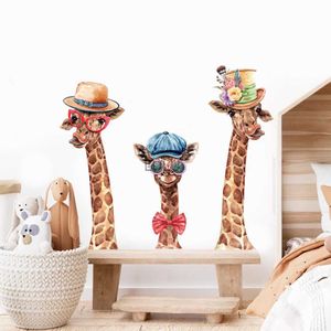 Dessin animé mignon girafe Animal chapeau aquarelle autocollant mural pépinière stickers muraux peler et coller papier peint enfants chambre décor à la maison cadeaux HKD230825 HKD230825