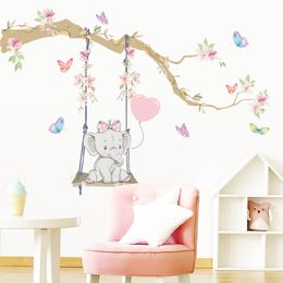 Cartoon Leuke Swingende Olifant Vlinder Tak Aquarel Kwekerij Sticker Muurstickers Art Print Kids Jongens Kamer Home Decor