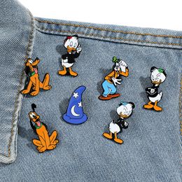 Cartoon Dogs Duck Email Pin Leuke anime films Games Hard Email Pins verzamelen metalen cartoon broche rugzak hoed tas kraag reversbadges