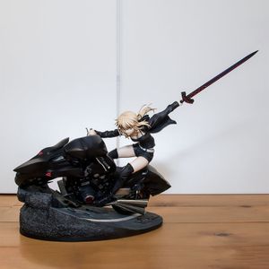 Figuras de dibujos animados Fate / Grand Order Altria Pendragon Saber Cuirassier Noir PVC Modelo Juguetes para adultos Anime Figura de acción Colección de muñecas Modelo Regalos