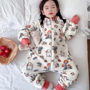 Cartoon flanel fleece kinderen baby slaapzak zak warme winterkleding peuter slaapzakken pyjama's voor meisjes jongens kinderen 16t 240415