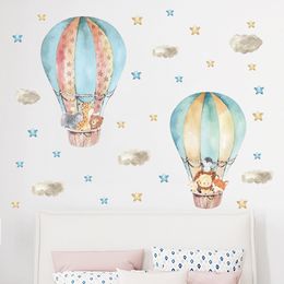 Dibujos animados de color azul dorado animal air globo de aire caliente pegatina de la pared de la habitación de los niños decoración