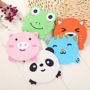 Cartoon Isolatie Cup Mat Creative Animal Silicone Antislip Coasters Anti-Hot Adiabatic Tafel Decoratie Cup Mats 5 Designs Panda Pig Bear Cat Frog