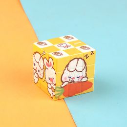 Dessin animé niveau 3 Rubik's Cube bricolage résine accessoires sac pendentif porte-clés petit cadeau jouet créatif cadeaux à de bons amis