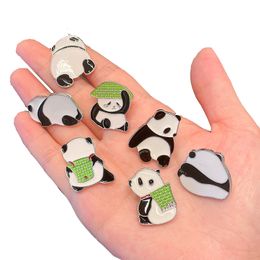 Cartoon panda broche schattige dieren alloeg badge schooltas potloodzak decoratie benodigdheden