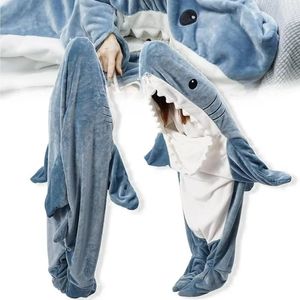 Dessin animé requin sac de couchage couverture en flanelle douce pyjama bureau confortable haute qualité tissu sirène châle couverture pour enfants adultes 240119