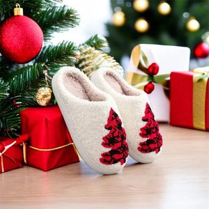 Dessin animé Tree chaud Home Hiver 73 Soft Bottom Cotton Christmas Holiday Party Partachers 231109 939