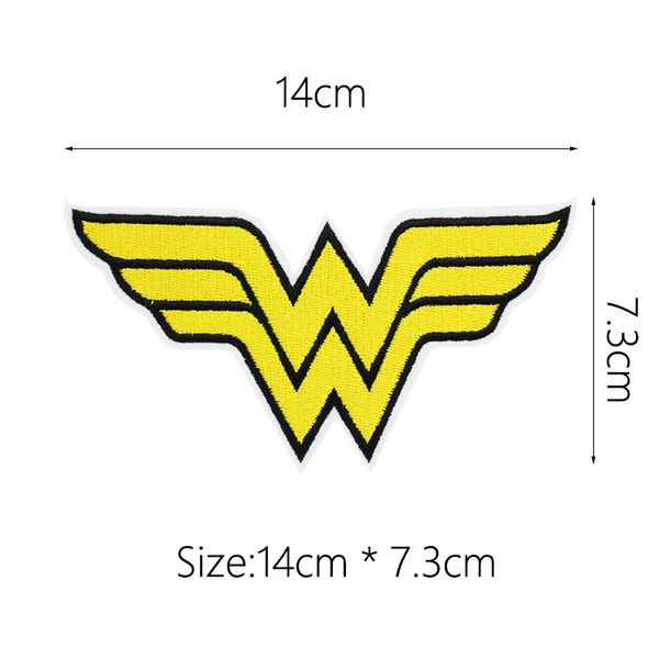 Parche de héroes de Wonder Woman de dibujos animados, parches de hierro bordados para ropa DIY, pegatinas para ropa para niños, insignias, venta al por mayor