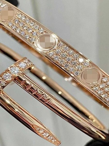 Carts pulsera Pulsera clásica de oro rosa de 18 quilates para mujer Full Sky Star Edición ancha y estrecha Au750 Head Tail Diamond Nail Black Mens V