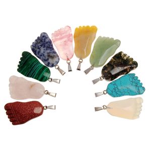 Carving Quartz Crystal Gem Natural DIY Steen Aventurine Bescherming Chakra Healing Cute Baby Feet Hanger Mix Willekeurige Kleur Schoonheid Sieraden