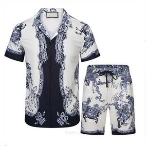 Casablanca 22SS Mens Beach Designers Survêtements Costumes d'été 2023 Mode T-shirt Chemises de vacances en bord de mer Ensembles de shorts Ensembles de luxe pour hommes S-3XL