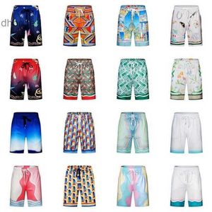 Casablanca Shorts imprimés pour les couples Hawaiian Beach Vacation Travel Pantalon floral à cinq points