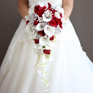 Ramos de novia en cascada, flores de boda con perlas artificiales y diamantes de imitación, alcatraces blancos, rosa roja, decoración de boda 236i