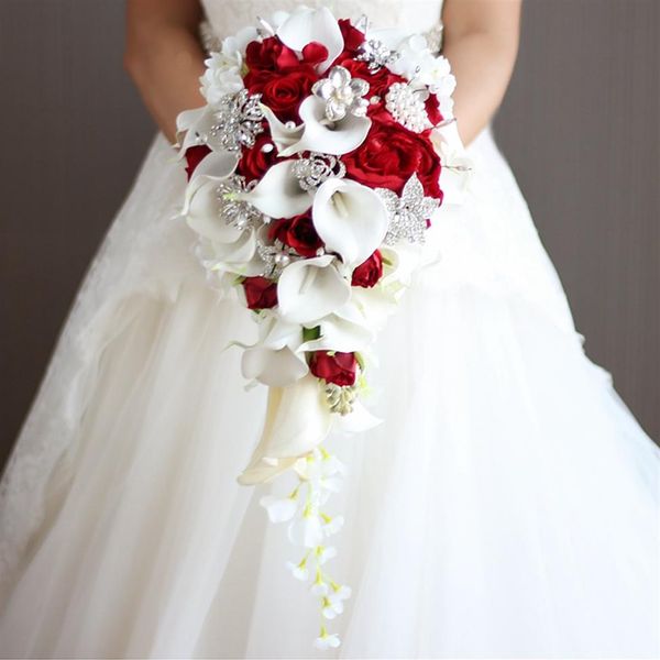 Bouquets De Mariée En Cascade Fleurs De Mariage Avec Perles Artificielles Et Strass Blanc Lys Calla Rouge Rose De Mariage Décoration 285U