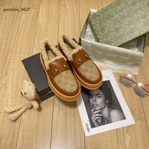 Cashmere 005 Brand Sneakers Chaussures Designer Sneaking Floral Brocade Gglies Généralités en cuir d'hiver Femmes Chaussures Casual Trainers En 1978 Luxury