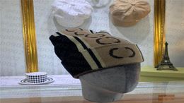 Cachemire chaud bonnets lettre concepteur chapeaux décontractés hommes femmes hiver tricoté doux chapeaux mode rue unisexe Cap8018922