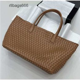 Cassettes sacs Cabat Bottegs Handbag High Top Quality Awardable Classic Luxury Hands sacs tissés Venatas Venatas Venatas Simple Bag Totes 2024 G59L