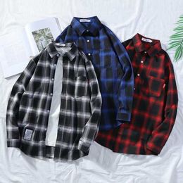 Casual Designer Blouses Plaid Top Hommes Lâche Chic Étudiant Harajuku Tendance Chemise Manteau Mince À Manches Longues Multicolore Plus La Taille 3xl