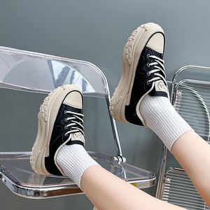 Casual Designer Girls Groothandel Wit Black Red Women Women Women Woman Shoes Outdoor Dames Modeontwerp Letjes Sport Trainers Leerplatform Sneakers Maat 35-40 S