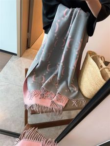 Bufanda de diseñador casual para mujer para hombre letra bufanda de cachemira letra grande de doble cara mantener caliente bufandas de moda borla moda chal invierno a prueba de frío fa08