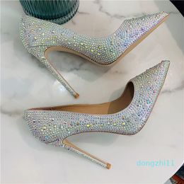 Casual Designer Sexy Lady Mode Femmes Chaussures Cristal Glitter Strass Bout Pointu Stiletto Stripper Talons Hauts Zapatos Mujer Bal Soirée pompe