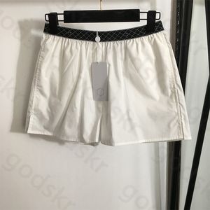 Shorts de diamant décontracté femmes Fashion classique mince short d'été élastique pantalon de taille élastique