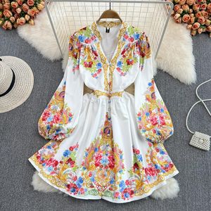 Robes décontractées 2022 créateur de mode printemps Sexy col en v vacances Mini robe femmes à manches longues lanterne fleur imprimer Vintage fête