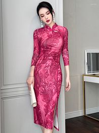 Casual jurken 2022 Vintage sexy vrouwen verbeterde Cheongsam jurk knie-lengte vouwen holle gesplitste slanke print dame qipao Chinese stijl