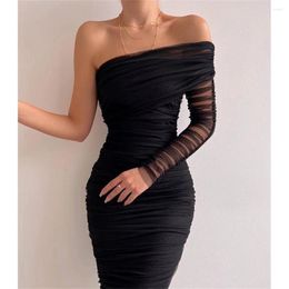 Vestidos casuales Mujeres negras Un hombro Malla Largo Sexy Diagonal Collar Wrap Slim Vestido ajustado Mujer Formal Fiesta de noche