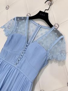 Casual jurken 2023 European Fashion Blue Chiffon Patchwork Lace sexy perspectief Backless V-hals cake lange jurk a a