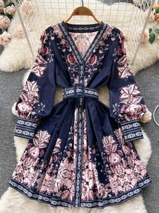 Casual jurken 2023 mode paisley bloem jurk dames v nek lange lantaarn mouw bloemen afdrukken knopen naar beneden schuifjes korte mini vestidos