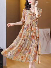 Casual jurken 2023 Floral Silk Ruffled V-hals Midi Dress Summer Fashion Elegant Beach Women Korean Vintage Luxury Prom