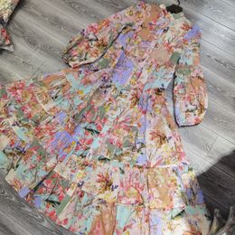 Robes décontractées 2023 Designer de luxe conçoit une nouvelle robe à col rond de coton de printemps