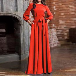 Robes décontractées 2023 printemps tempérament trajet simple vêtements pour femmes col rond bohème longue robe de couleur unie